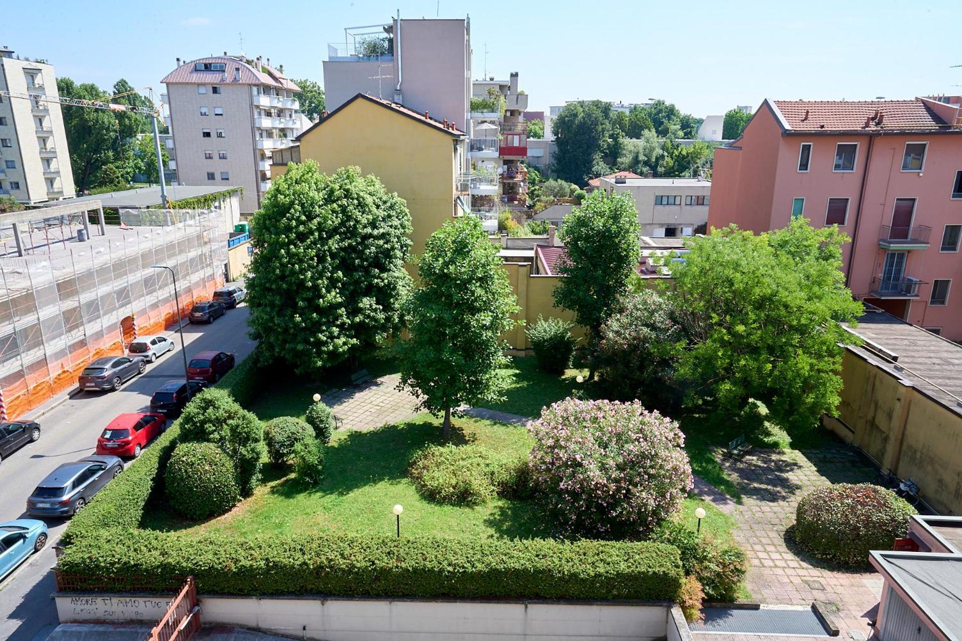밀라노 -Luminosa 5 Stars With Balcony- Wifi Netflix 15 Minutes From Duomo 아파트 외부 사진